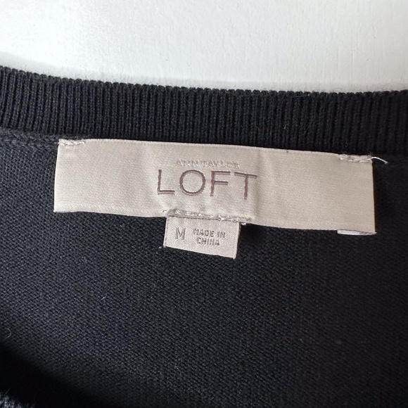 LOFT black button-down cardigan size medium - Picture 7 of 8